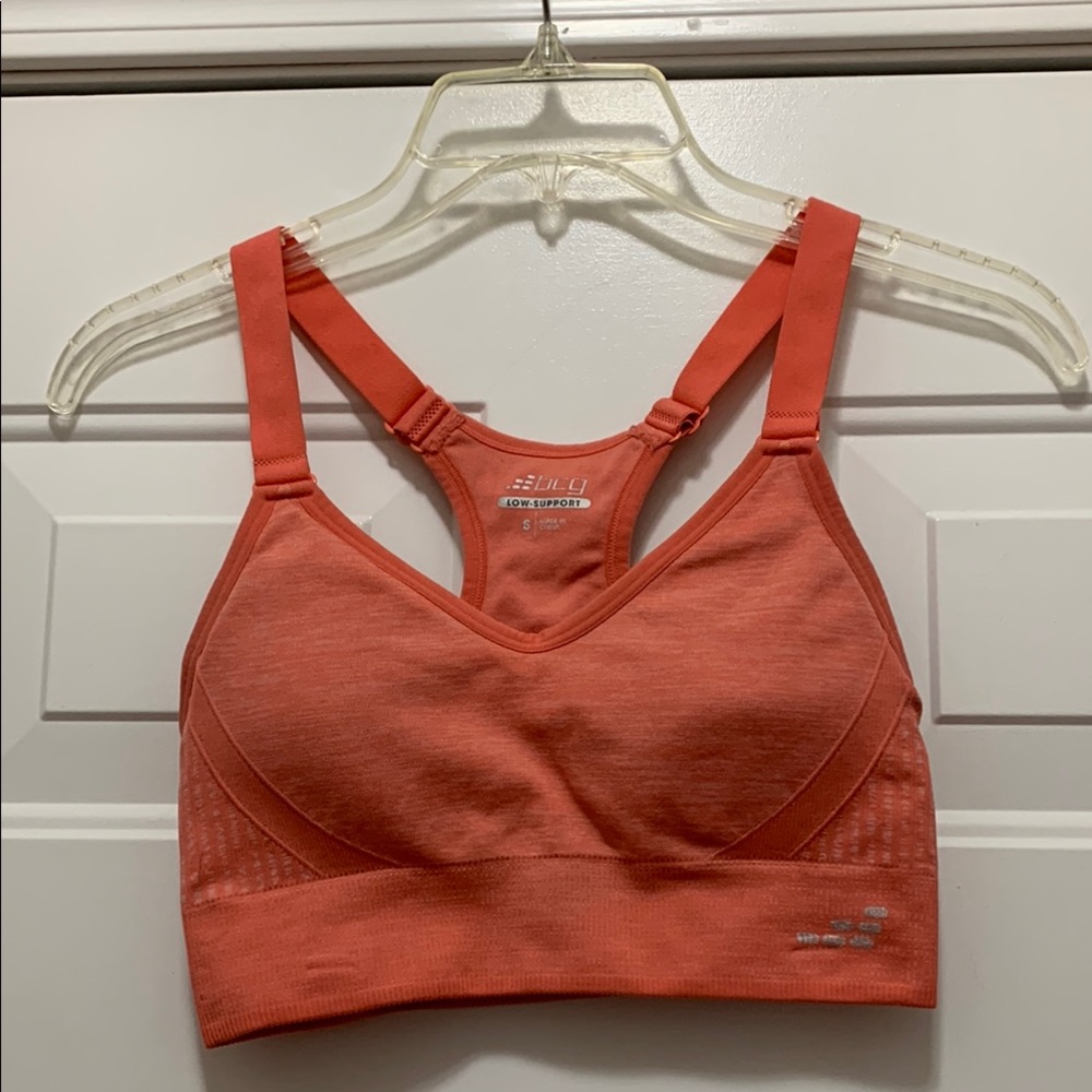 4/$10 BCG Coral/Peach Sports Bra size small